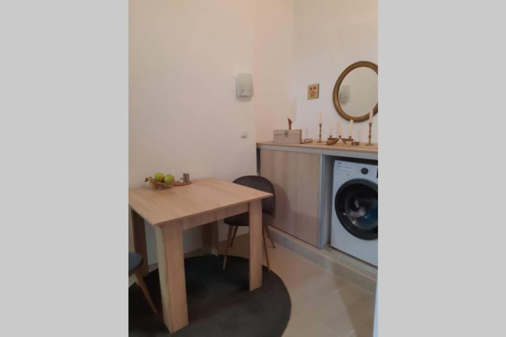 Tiny House Apartment Beograd Eksteriør bilde