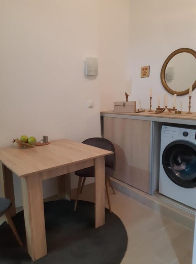 Tiny House Apartment Beograd Eksteriør bilde